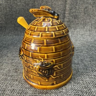 Vintage Ceramic Beehive Honey Pot Jar With Lid Spoon Slot Embossed Bees Kitchen - Thumbnail 4
