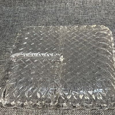 Vtg 7.5" Clear Square Glass Art Deco 3-Part Divided Relish Tray Plate Trinket - Thumbnail 9