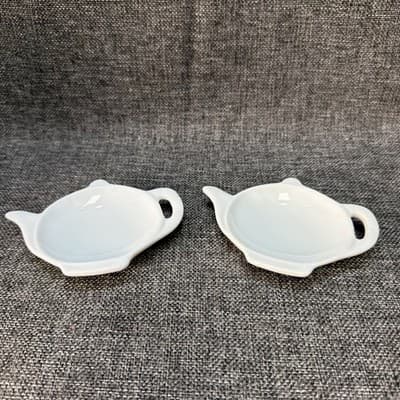 White Ceramic Porcelain Pair Teabag Holders Set/2 Teapot Shaped Tea Vintage HIC - Thumbnail 2