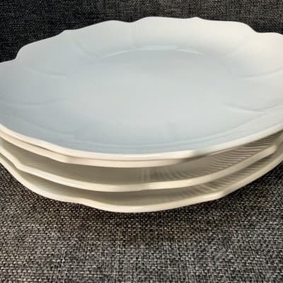 Vintage Japanese Porcelain Lotus Bowls Plates Set Of 4 White Ceramic Decorative - Thumbnail 14