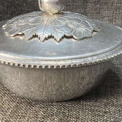 Vintage Continental Silver Wild Rose W Pyrex 465 Dish # 1057 Aluminum Bowl w Lid - Thumbnail 15