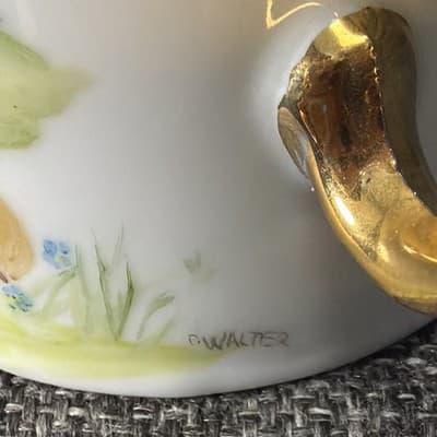 Vintage Hand Painted Porcelain Woodland Mug Signed P Walter Mushroom Bunny Gold - Thumbnail 5