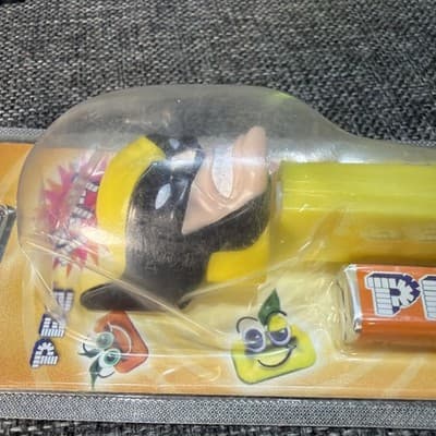 Vintage Super Heroes Pez Dispensers - Lot of 3 Wolverine Hulk One Japan Variant - Thumbnail 5