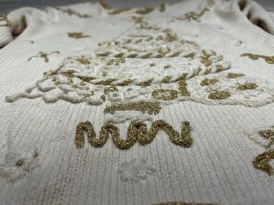 Long Vintage 1990's Pullover Christmas Tree Sweater Gold and Cream Small XS - Thumbnail 11