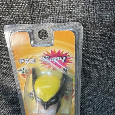 Vintage Super Heroes Pez Dispensers - Lot of 3 Wolverine Hulk One Japan Variant - Thumbnail 3