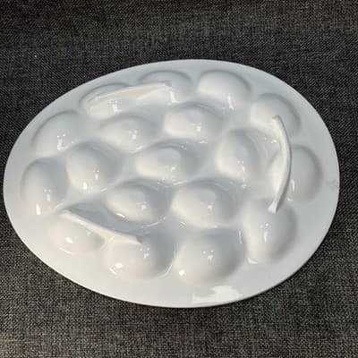 White Porcelain Large Oval Deviled Egg Plate Dish - Holds 18 Eggs Speckled - Thumbnail 10
