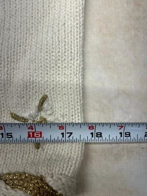 Long Vintage 1990's Pullover Christmas Tree Sweater Gold and Cream Small XS - Thumbnail 8