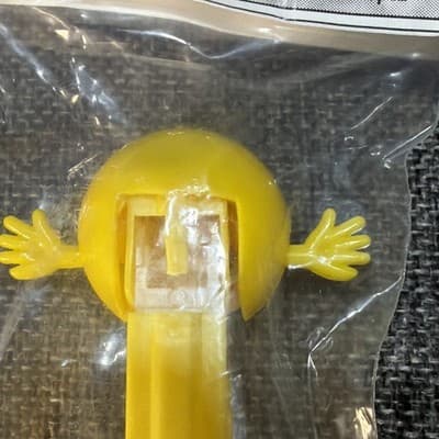 PEZ Rare Smiley Dispenser 1998 Burlingame Museum Of Pez Memorabilia Arms no Feet - Thumbnail 7