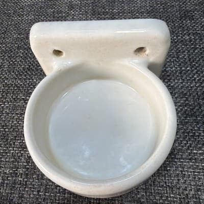 White Porcelain Wall Mount Bathroom Cup Tumbler Holder Patina Antique Bathroom - Thumbnail 2