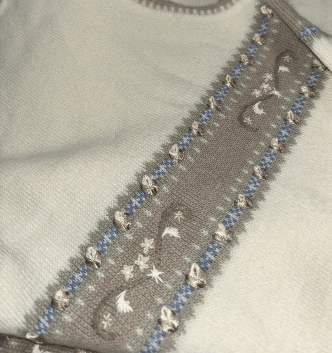 Liz Claiborne Size Medium Two-Piece Tan Sweater Set Cream Brown and Blue - Thumbnail 2