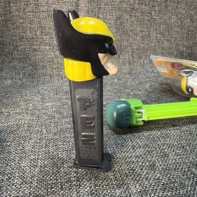 Vintage Super Heroes Pez Dispensers - Lot of 3 Wolverine Hulk One Japan Variant - Thumbnail 12