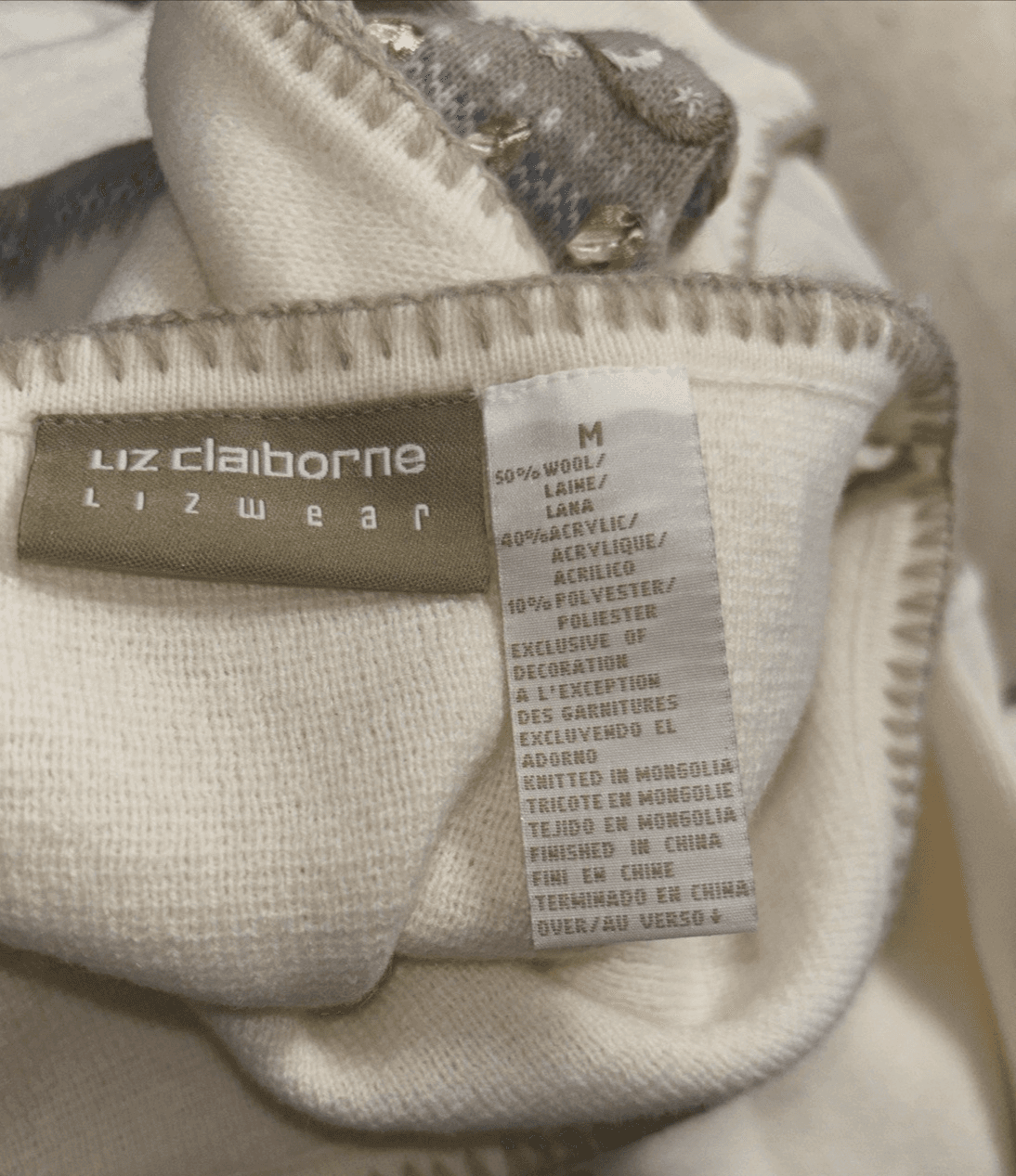 Liz Claiborne Size Medium Two-Piece Tan Sweater Set Cream Brown and Blue - Thumbnail 5