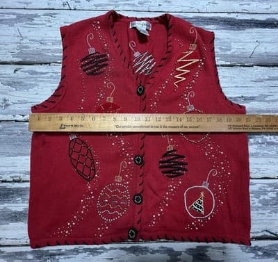 Drapers & Damon’s Vintage Christmas Sweater Vest Ugly Red Knit Ornaments - Thumbnail 13