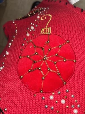Drapers & Damon’s Vintage Christmas Sweater Vest Ugly Red Knit Ornaments - Thumbnail 7