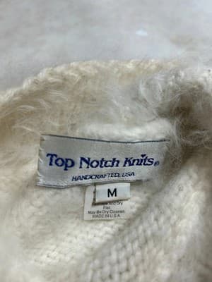 Women's 80's Fuzzy Sweater Size Medium W Shoulder Pads Vintage Top Notch Knits - Thumbnail 7
