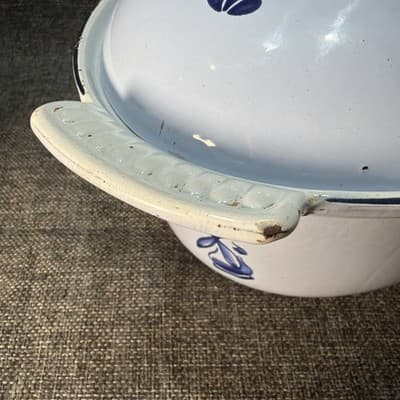 VTG 50's DRU HOLLAND #28 CAST IRON OVAL BLUE TULIP CASSEROLE W / LID - Thumbnail 5