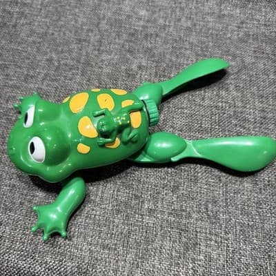 Froggy The Frog: Vibrant Green Bath Buddy Also Scoots On Floor Pool Toy Works! - Thumbnail 2