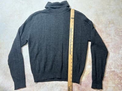 Vintage Liz Claiborne Women’s Turtle Neck Long-Sleeve Pullover Sweater Gray SM - Thumbnail 3
