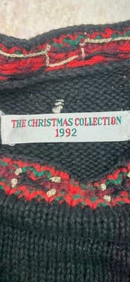 Womens Size Small M L Santa in the Sky Christmas Long Sweater Vintage 1990's - Thumbnail 3