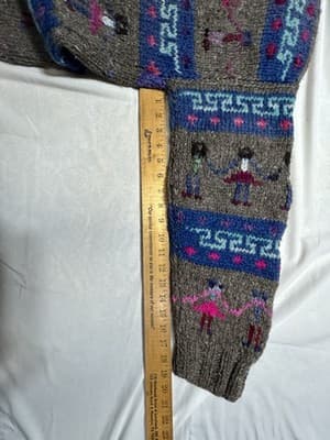 Vintage Ecuador Handknit 100% Wool Chunky Knit Sweater XL Women’s Woman Power - Thumbnail 16