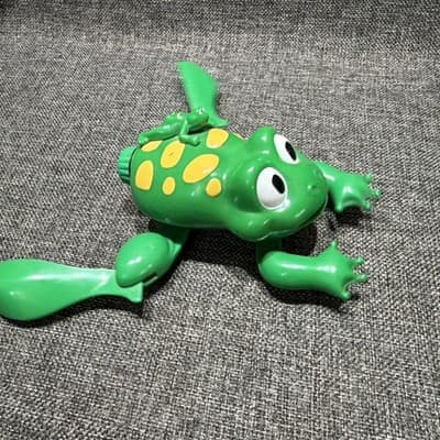 Froggy The Frog: Vibrant Green Bath Buddy Also Scoots On Floor Pool Toy Works! - Thumbnail 11