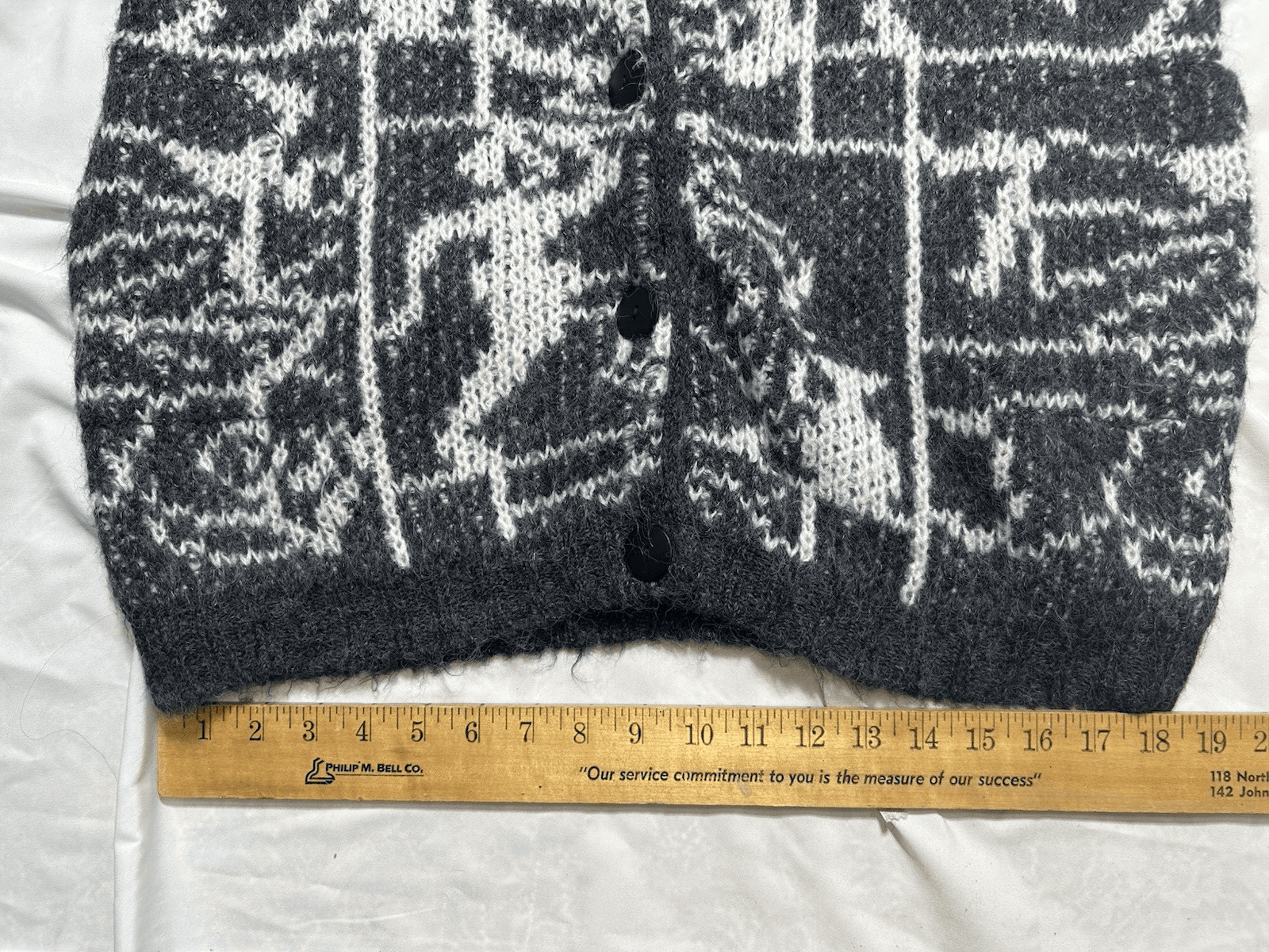 Women’s Size S M Pocketed Grandpa Vintage Fuzzy Acrylic Cardigan Grey Dancers - Thumbnail 11