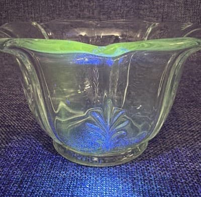 Beacon by FOSTORIA Mayonnaise Clear - Manganese UV Reactive 2469 Condiment Dish