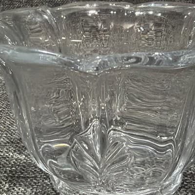 Beacon by FOSTORIA Mayonnaise Clear - Manganese UV Reactive 2469 Condiment Dish - Thumbnail 5