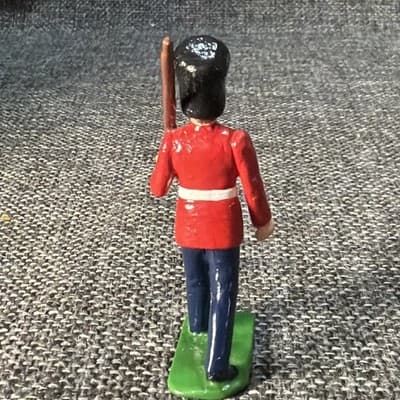 Lot Of Lead Soldiers And Other Mixed Or Unknown Brands Plus Cannon And Horse - Thumbnail 6