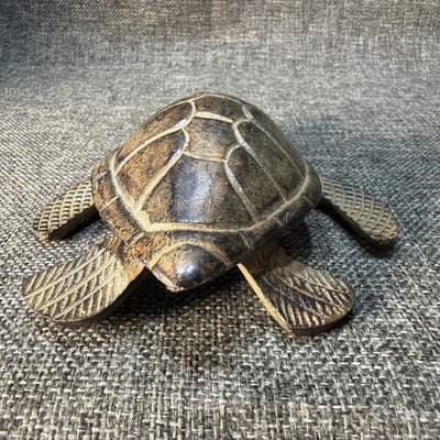 Vintage Metal Sea Turtle Heavy Cast Iron Desk Paperweight Figurine Detailed - Thumbnail 5