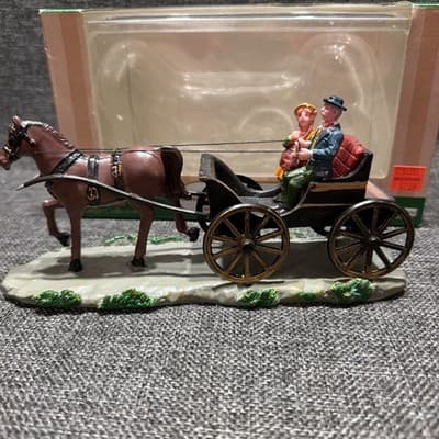 Vintage Lemax Carole Towne Buggy Ride Horse Carriage Courting Christmas Village - Thumbnail 4