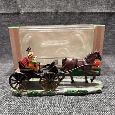 Vintage Lemax Carole Towne Buggy Ride Horse Carriage Courting Christmas Village