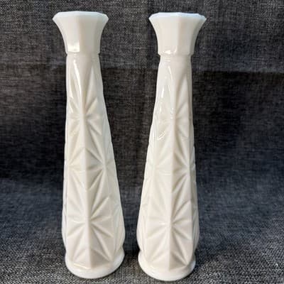 Set of 2 - Vintage MCM Hoosier White Milk Glass Bud Vase Starburst Pattern 9”