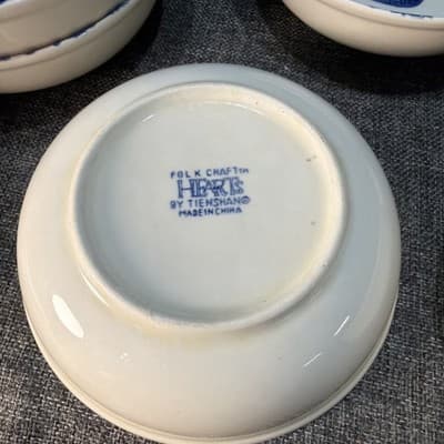 6 Hearts Cereal Soup Bowl 6 1/2" Tienshan Folk Craft Stoneware White Blue Sponge - Thumbnail 15