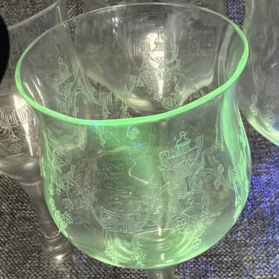 Set of 5 Vintage Deep Plate Acid Etched Lead Crystal Goblets 365nm UV Glow Mint - Thumbnail 16