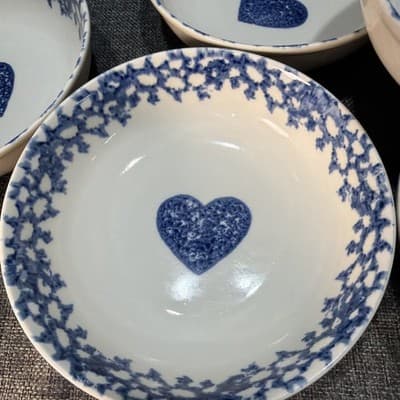 6 Hearts Cereal Soup Bowl 6 1/2" Tienshan Folk Craft Stoneware White Blue Sponge - Thumbnail 8