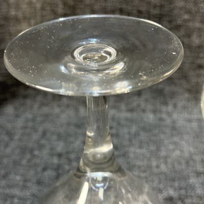 Set of 5 Vintage Deep Plate Acid Etched Lead Crystal Goblets 365nm UV Glow Mint - Thumbnail 13