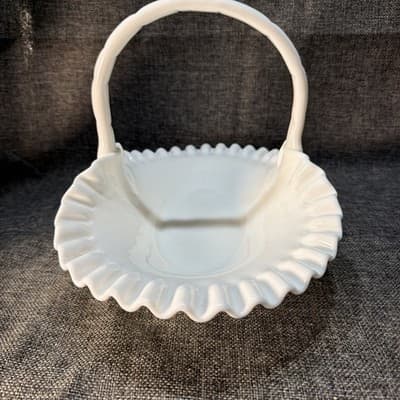 Large Oval Glass Fenton Fruit Basket Hobnail Handled Milk Glass Brides Flower - Thumbnail 8