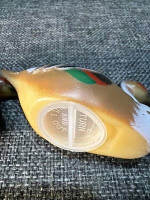 Vintage Mallard Ducks Red Green Plastic Salt and Pepper Shaker Set w/ Stoppers - Thumbnail 8