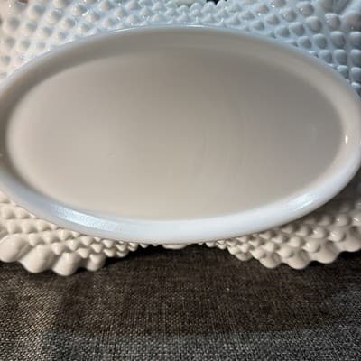 Large Oval Glass Fenton Fruit Basket Hobnail Handled Milk Glass Brides Flower - Thumbnail 11