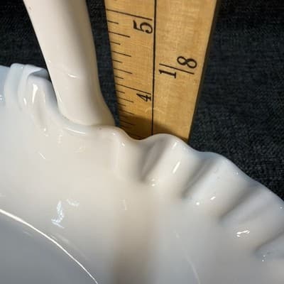 Large Oval Glass Fenton Fruit Basket Hobnail Handled Milk Glass Brides Flower - Thumbnail 14