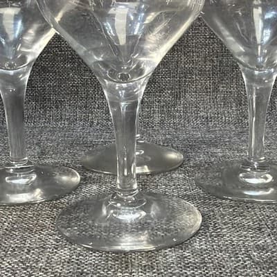 Set of 5 Vintage Deep Plate Acid Etched Lead Crystal Goblets 365nm UV Glow Mint - Thumbnail 7