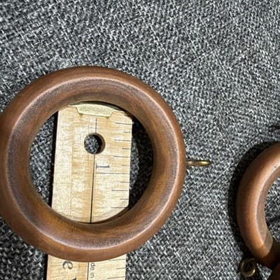 Lot Of 18 Vintage 2.5”￼ Wooden Curtain Drapery Rings Hooks Eye Screw Brown 70's - Thumbnail 8