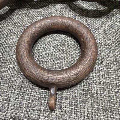 Lot Of 25 Wood Look Curtain Rings Eyes Drapery Hardware 2-3/4" 1-3/4" Plastic - Thumbnail 4