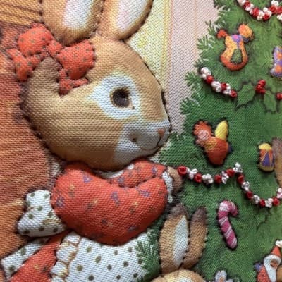 Creative Circle Trimmin' the Tree Quilted Stitchery Rabbit Christmas 1982 framed - Thumbnail 3