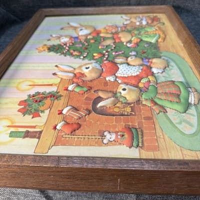 Creative Circle Trimmin' the Tree Quilted Stitchery Rabbit Christmas 1982 framed - Thumbnail 10