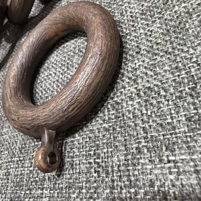 Lot Of 25 Wood Look Curtain Rings Eyes Drapery Hardware 2-3/4" 1-3/4" Plastic - Thumbnail 5