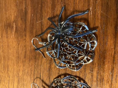 Spider Earrings Halloween Gothic Vintage 1990’s Silver Black spiders jewelry - Thumbnail 4