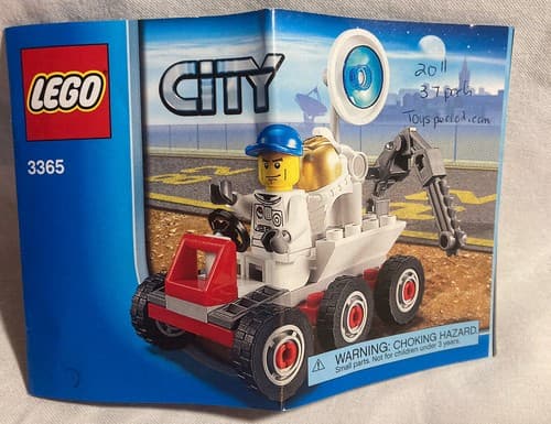 LEGO City Space Moon Buggy 3365 With Instructions Astronaut Car Vehicle 2011 - Thumbnail 3