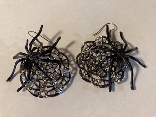 Spider Earrings Halloween Gothic Vintage 1990’s Silver Black spiders jewelry - Thumbnail 5
